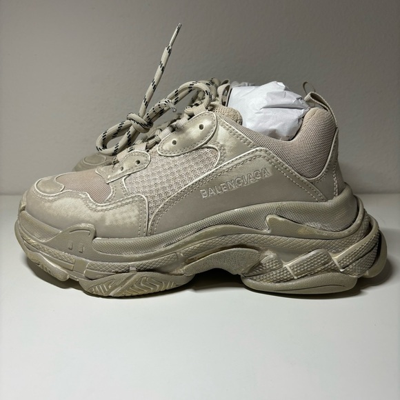 NEW BALENCIAGA TRIPLE S Faded Beige Mens Size 7 - Picture 4 of 7
